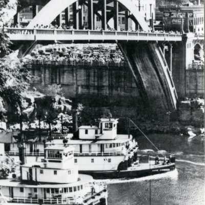 Oregon City Territorial Days 1936 - Steamboats "Annie Commings" and "Ione" Race
