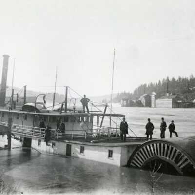 Steamboat "Salem" - 1892 - Refloated and Renamed "N.R. Lang"