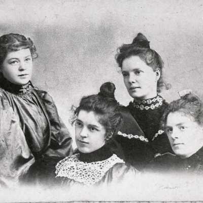 Cochran Girls 1895 - Six Sisters