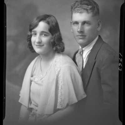 Photo of a couple for Fred Heintz - June 1930
