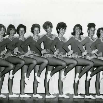 Oregon City High School Majorettes.