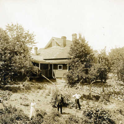 Garden Behind Clackamas Hotel, Oregon City.