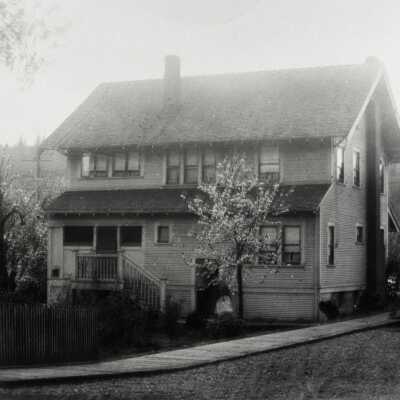 Canemah House