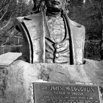 McLoughlin Statue on Pacific Highway at Willamette Falls overlook.: Copyright: Clackamas County Historical Society; Origsize: 5x7; Origformat: Print-Photographic