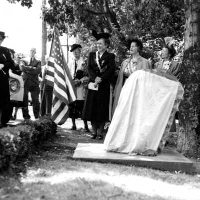 Territorial Days - 1948 - Oregon City - Dr. Burt Brown Barker dedicating Barclay Marker