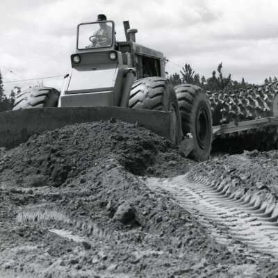 Earth Mover, I-205 Bridge Construction.