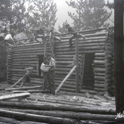 The Fort Lewis and Cark Cabin Replica