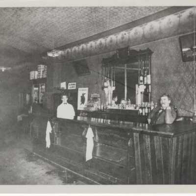 Roos Saloon - 724 Main Street -1904