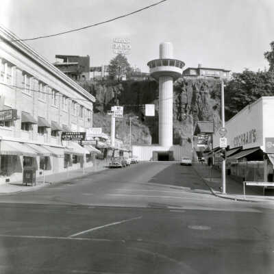 Oregon City Elevator