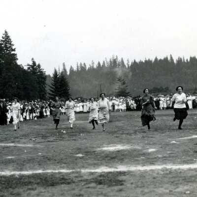Womens' Foot Race, Gladstone 4th of July Celebration.