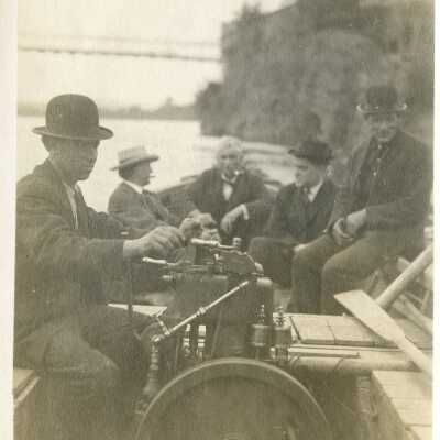 Chris Scheubel and friends boating on Willamette River at Oregon City