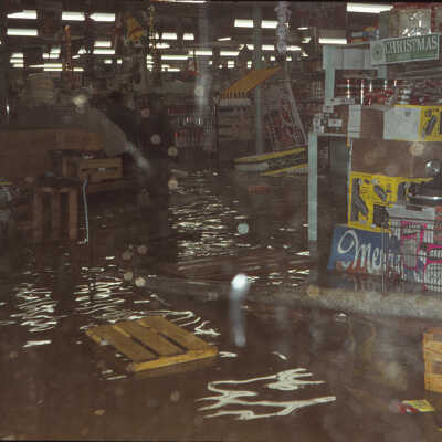 1964 Flood - Danielson's Grocery - 15th and Washington - Oregon City