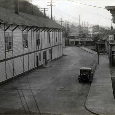Railroad Avenue, 7th to 5th Street, Oregon City, 1929.