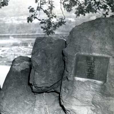 Oregon City 1938 - Steamboat "Gazelle" Explosion Historical Marker