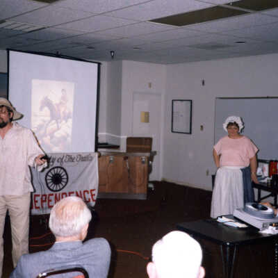 Teacher exchange program, Independence, MO and Oregon City, OR, 1989.: Copyright: Clackamas County Historical Society; Origsize: 3x5; Origformat: Print-Photographic