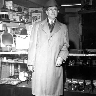 John Inskeep, Clackamas County Agent, 1955.