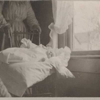 Beatie Family - Della Margaret Beatie - 1900