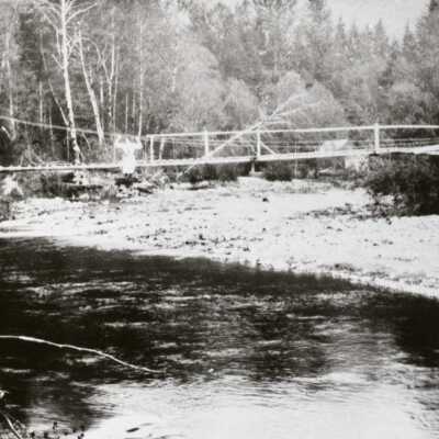 Welches Bridge Over Salmon River1910