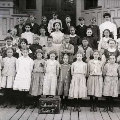 Barclay School Students 1909 - 5th Grade - Oregon City
