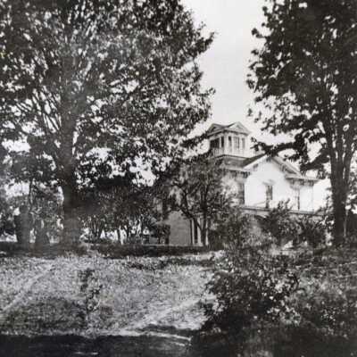 Hunsacker House, Park Place: Copyright: None; Origsize: 8"x10"; Origformat: Print-Photographic