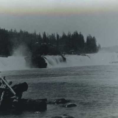 Willamette Falls - 1890