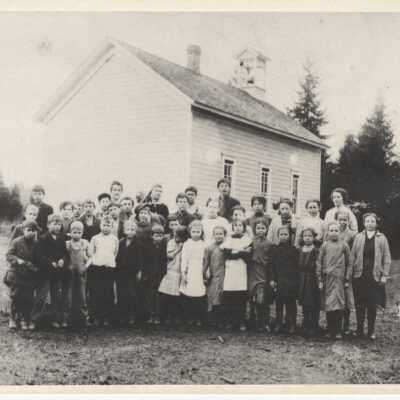 Evergreen School Students - South of Silverton Oregon - Highway 213 - 1907/08