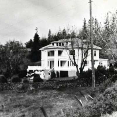 Mayer House on Old Columbia River Highway - East of Mosier - 1915