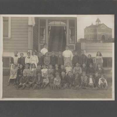 Willamette City School and Class