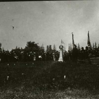 DAR Service at Mountain View Cemetery in Oregon City.