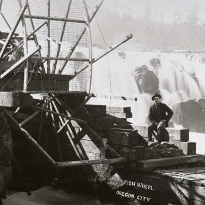 Willamette Falls 1896 - Fish Wheel at Black Point