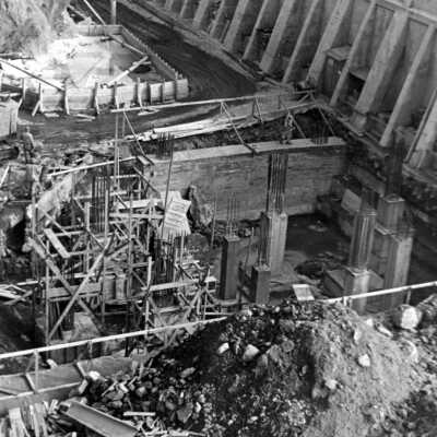 Crown-Zellerbach mill construction, West Linn, 1945.: Copyright: Clackamas County Historical Society; Origsize: 3x5; Origformat: Print-Photographic