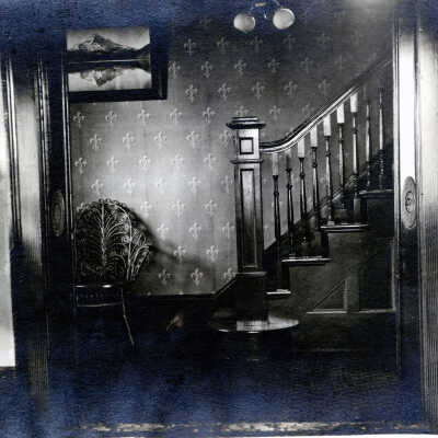 Caufield House, Interior Stairs