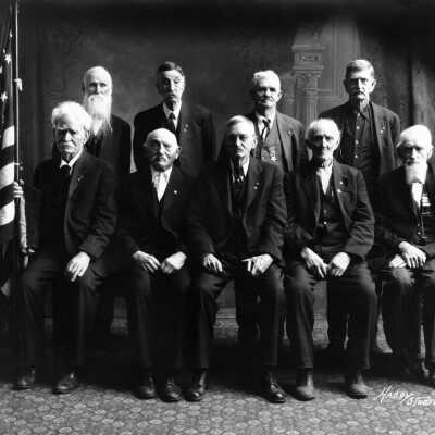 Grand Army of the Republic veterans, 1930, Oregon City.