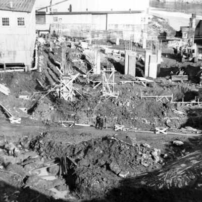 Crown-Zellerbach mill construction, West Linn, 1945.: Copyright: Clackamas County Historical Society; Origsize: 3x5; Origformat: Print-Photographic