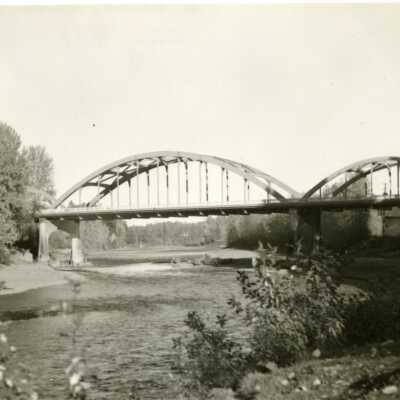 McLoughlin Bridge on 99E, 1950s.: Origsize: 4" x 6"; Origformat: Print-Photographic