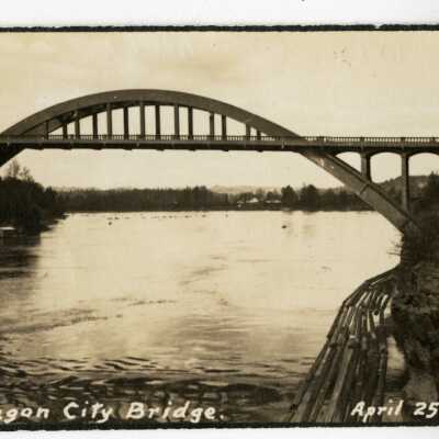 Oregon City Arch Bridge over Willamette River - 25 April 1937