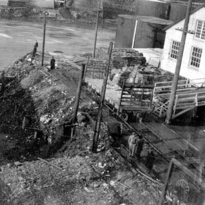 Oregon City Woolen Mill construction, 1917: Copyright: Clackamas County Historical Society; Origsize: 3x5; Origformat: Print-Photographic