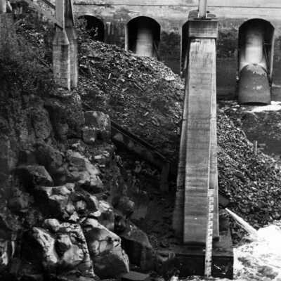 Crown-Zellerbach mill construction, West Linn, 1945.: Copyright: Clackamas County Historical Society; Origsize: 3x5; Origformat: Print-Photographic