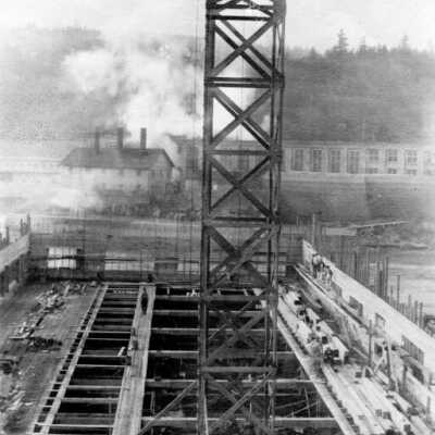 Oregon City Woolen Mill construction, 1917: Copyright: Clackamas County Historical Society; Origsize: 3x5; Origformat: Print-Photographic
