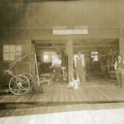 W. J. Wilson Company, Oregon City, Oregon.
