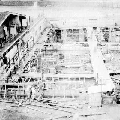 Oregon City Woolen Mill construction, 1917: Copyright: Clackamas County Historical Society; Origsize: 3x5; Origformat: Print-Photographic