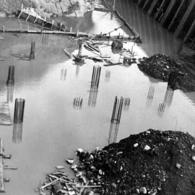 Crown-Zellerbach mill construction, West Linn, 1945.: Copyright: Clackamas County Historical Society; Origsize: 3x5; Origformat: Print-Photographic