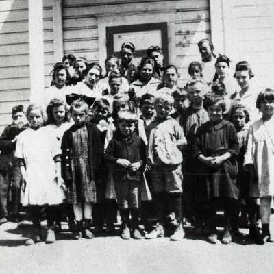 Carver School Students 1919 - Carver, Oregon