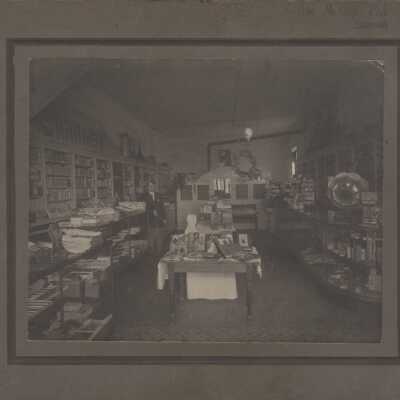 Market Interior in Scio Oregon