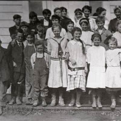 Carver School Students 1913 - Carver, Oregon