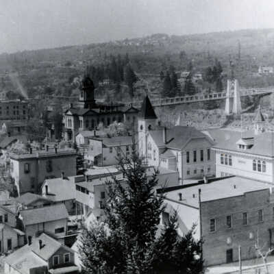 Oregon City from the Bluff at 10th Street, 1909: Copyright: None; Origsize: 5" x 7"; Origformat: Print-Photographic
