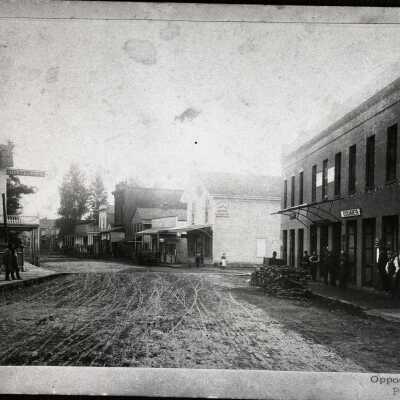 Oregon City, 6th and Main