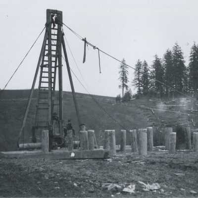 Construction of Oregon Railroad Bridge 1892-1893