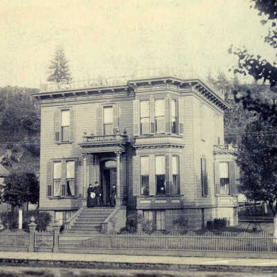E. E. Charman Home, 9th and Main Street, Oregon City, 1887.