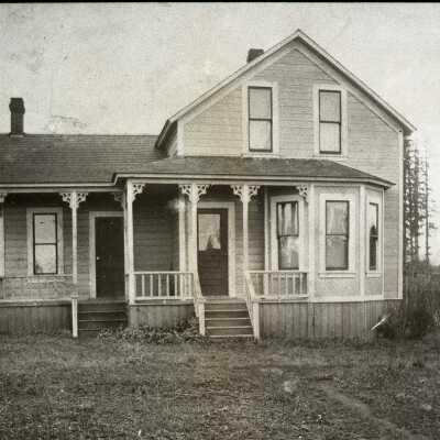 John Zurbuchen Residence 1904 - Carver-Springwater Road